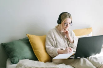 digital nomading